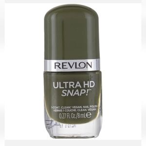 NEW REVLON ULTRA HD SNAP NAIL POLISH